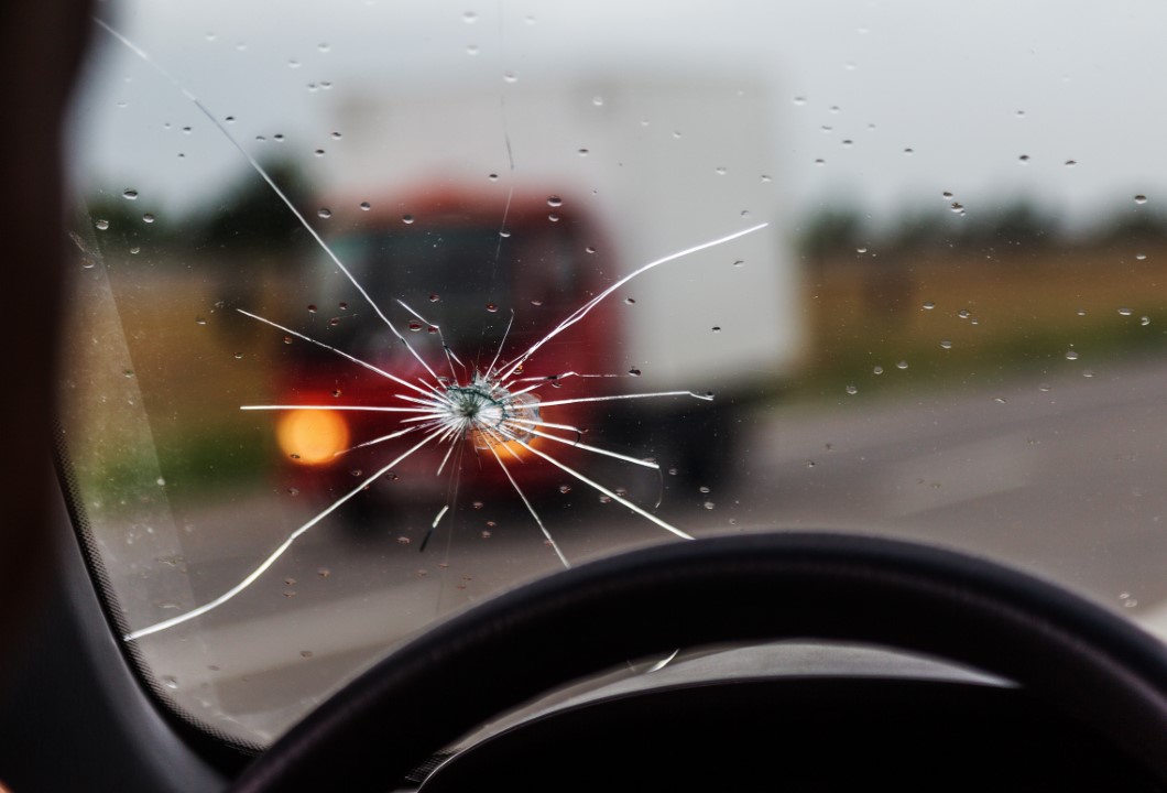 Bris de glace sur voiture de location